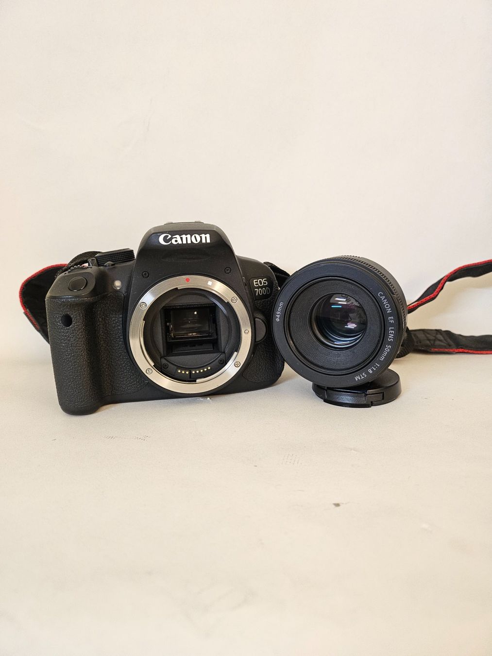 Canon Fotocamera: Canon 700D – Usato da Grosswangen venduto da Telepathy 1