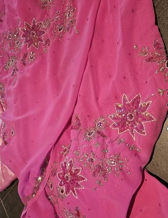 Neu! Sehr Schöne Indische Saree / Sari Ca.5m lang.