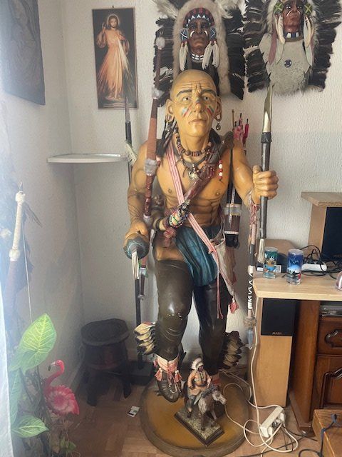 Statuette: Letzte  Aktion Grosse Indianer Figur – Usato da Basel venduto da Dylan1994 1