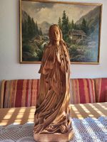 Antike Holzmadonna, wunderschön