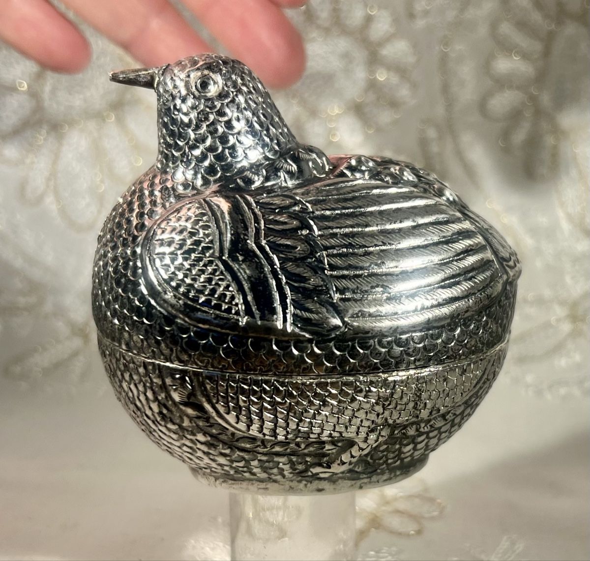 Dosen: Ancienne boîte à bétel Cambodge forme poule argent – Gebraucht aus Genève von DELIRBEADS