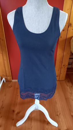 Damen Top dunkelblau Grösse S mit Spitze von Tom Tailor