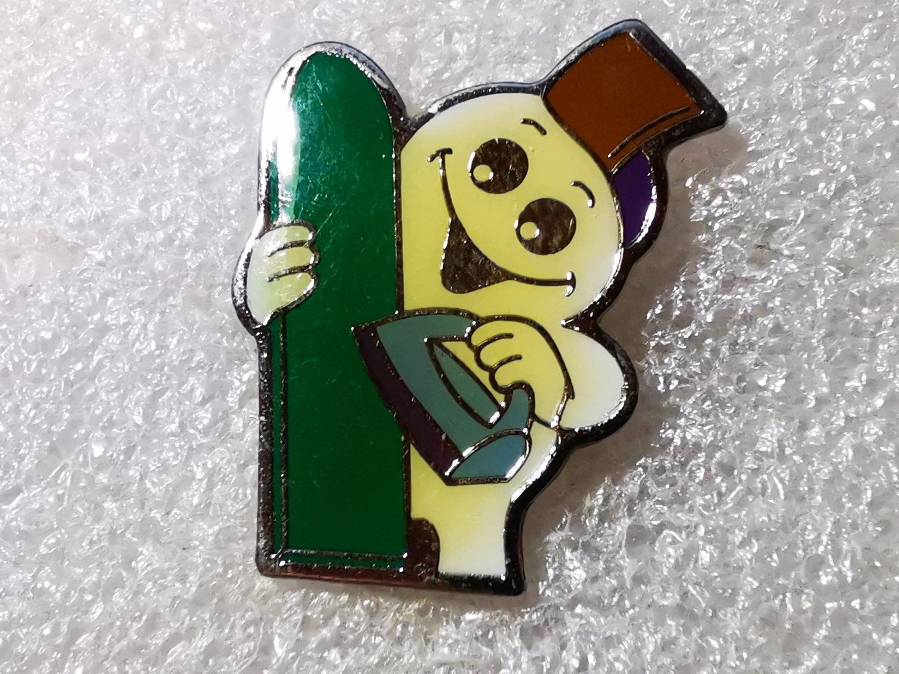 Placchette & Badge: Ansteckpin 30: Maga Bio – Usato da Oppligen venduto da Pin-Fall-Shop