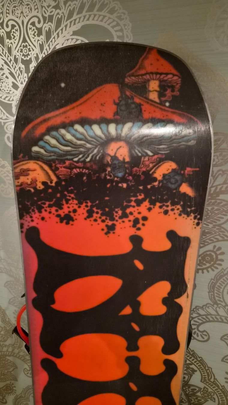 Snowboard Nitro Board: Nitro Snowboard 148cm inkl. Bindung – Usato da Oberrieden venduto da Raja011 7