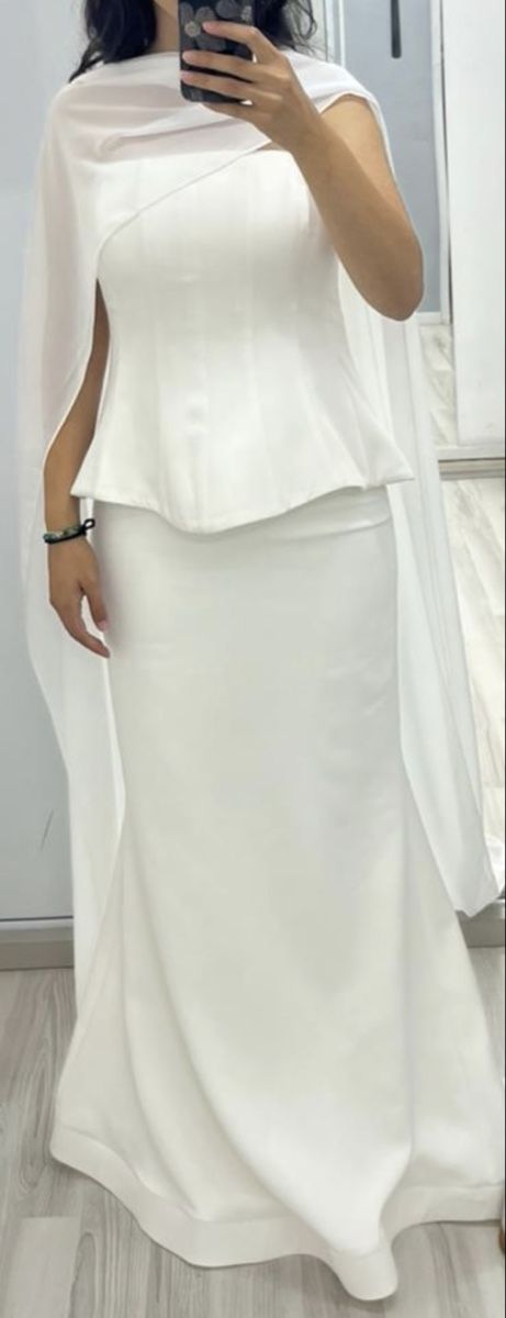 Vestiti: Hochzeitskleid/ Standesamt – Usato da Ruggell venduto da Yamamoto 1