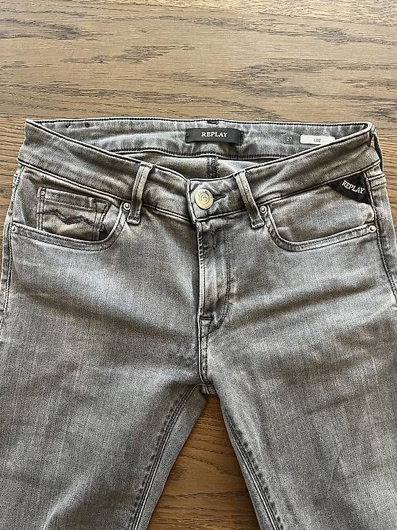 Replay Jeans: Replay Jeans grau – Nuovo (secondo la descrizione) da Fraubrunnen venduto da Vpeck