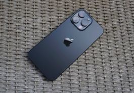 iPhone 15 Pro Max (256GB) Akku 100%