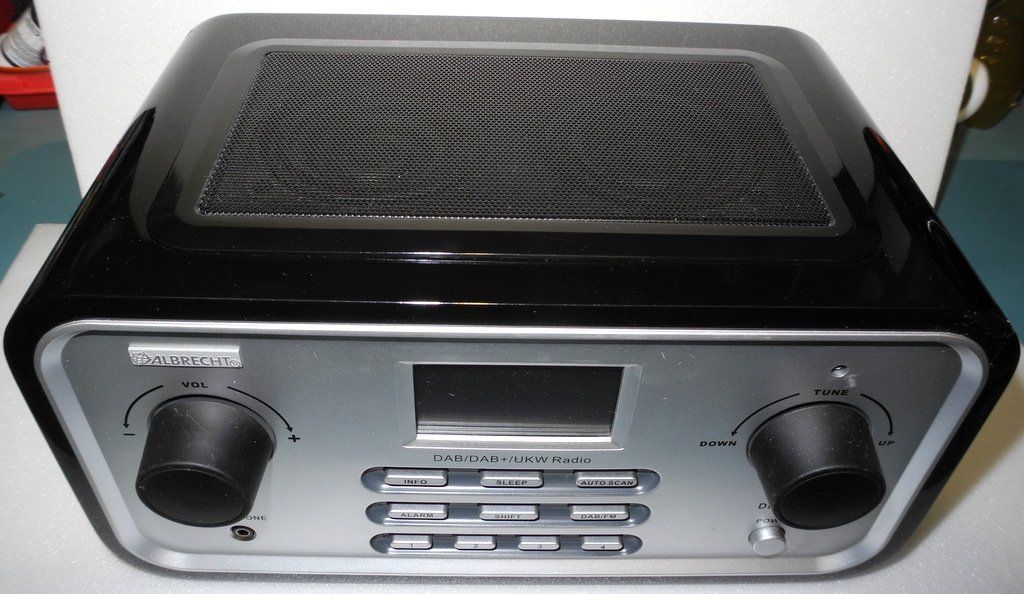 Radio: Albrecht  DAB / DAB+ DR 315 Radio – Usato da Dottikon venduto da Floppidogg77