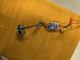 Volta X2206 2300KV inkl. Regler