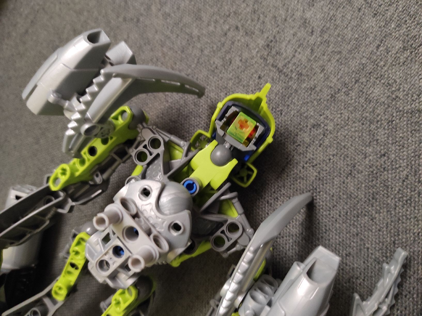 Lego Spielzeuge: Lego Bionicle 8686 Toa Lewa – Gebraucht aus Glattfelden von SilverSnow 2