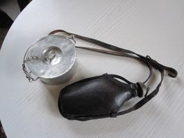 Antike Feldflasche und Gamelle , Schweizer Armee