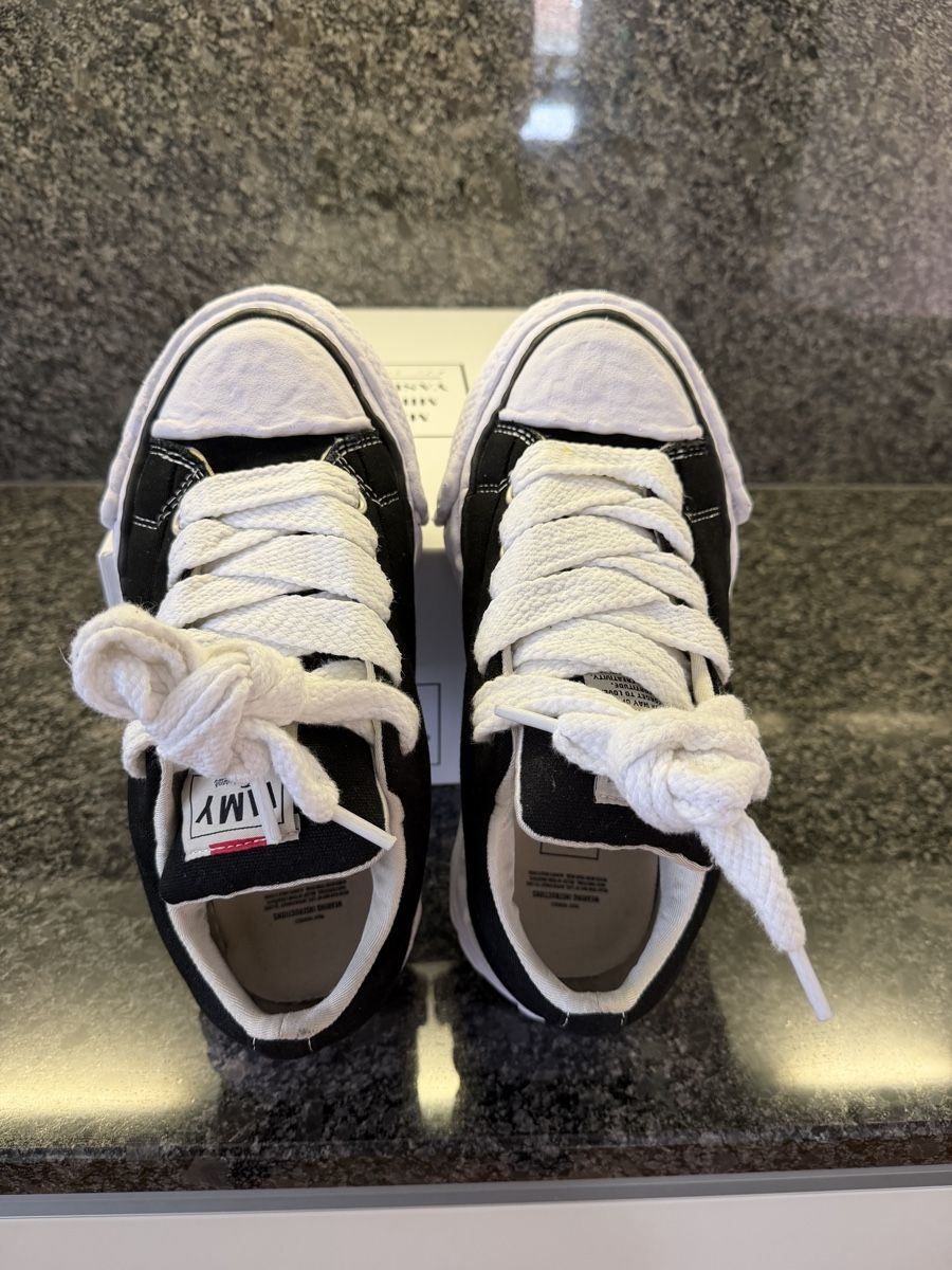 Scarpe da uomo: Maison Mihara Yasuhiro Paddet Sneakers – Usato da Widnau venduto da ces_d8xn 5