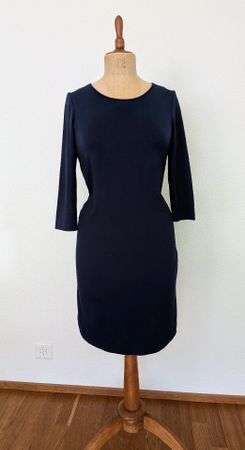 United Colors of Benetton navy blue dress 