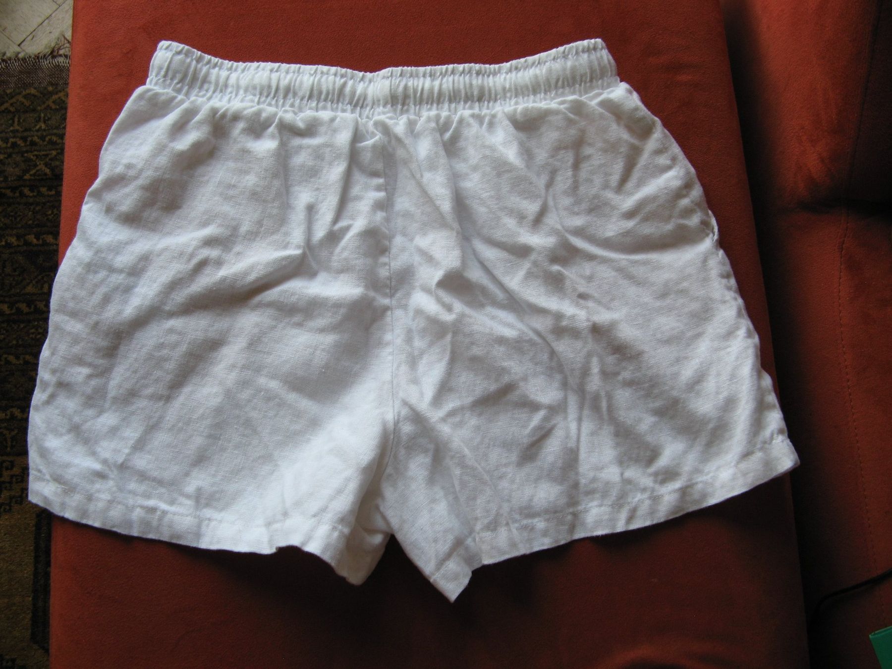 Na-kd Pantaloni: weisse Leinen Shorts Gr. 36 Na-kd – Usato da Zürich venduto da apil 4