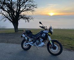 Neuwertige Aprilia 660 Tuareg