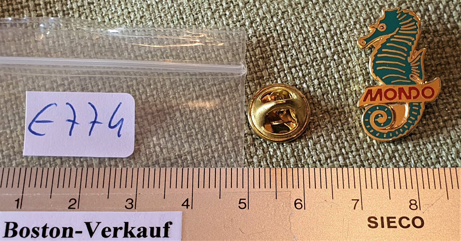Placchette & Badge: E774 - Pin Mondo - Seepferdchen – Usato da Reinach BL venduto da Boston-Verkauf 2
