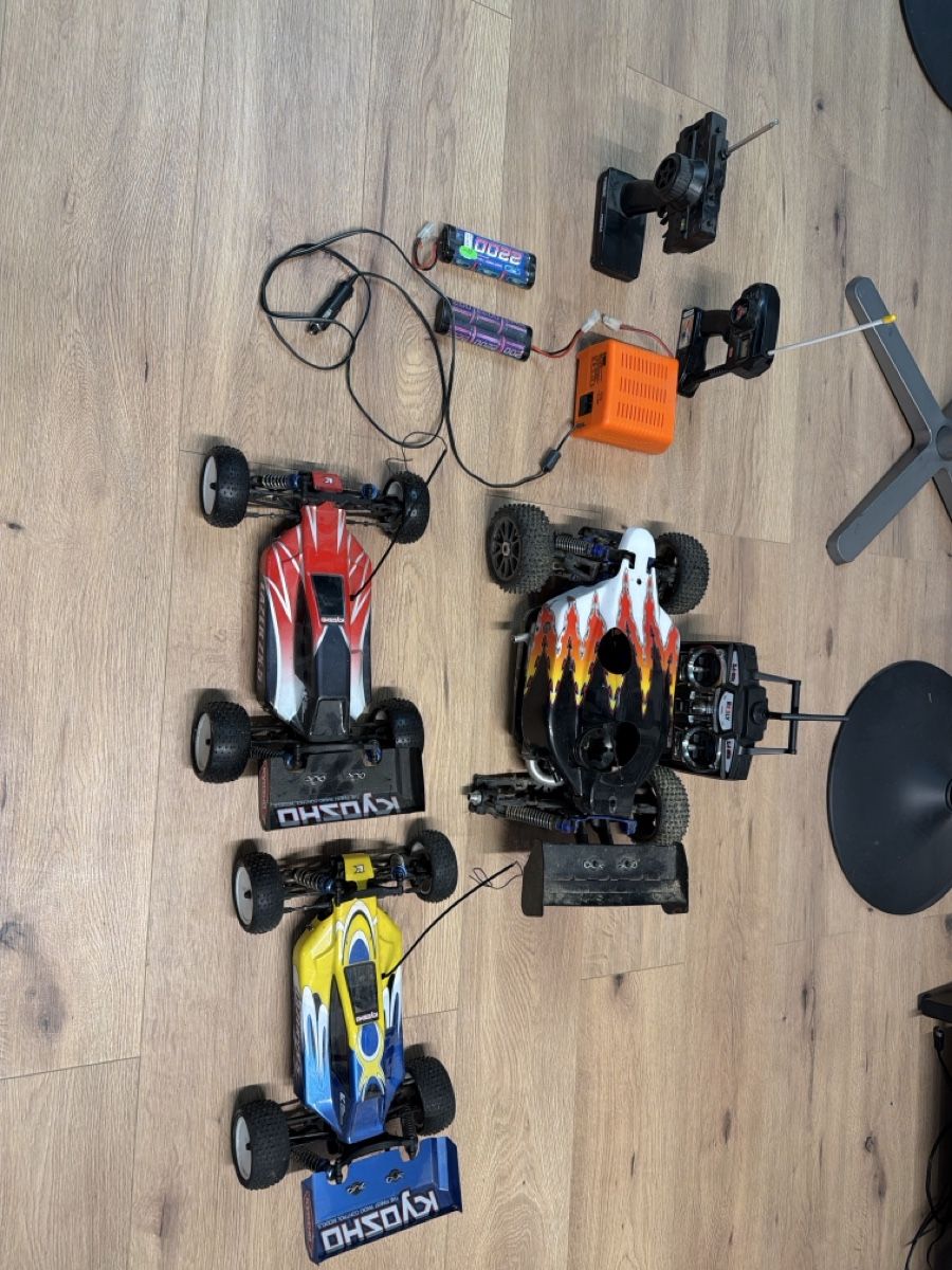 Kyosho Modellismo RC: Kyosho auto RC vintage: set – Usato da basel venduto da Swiss._.1978