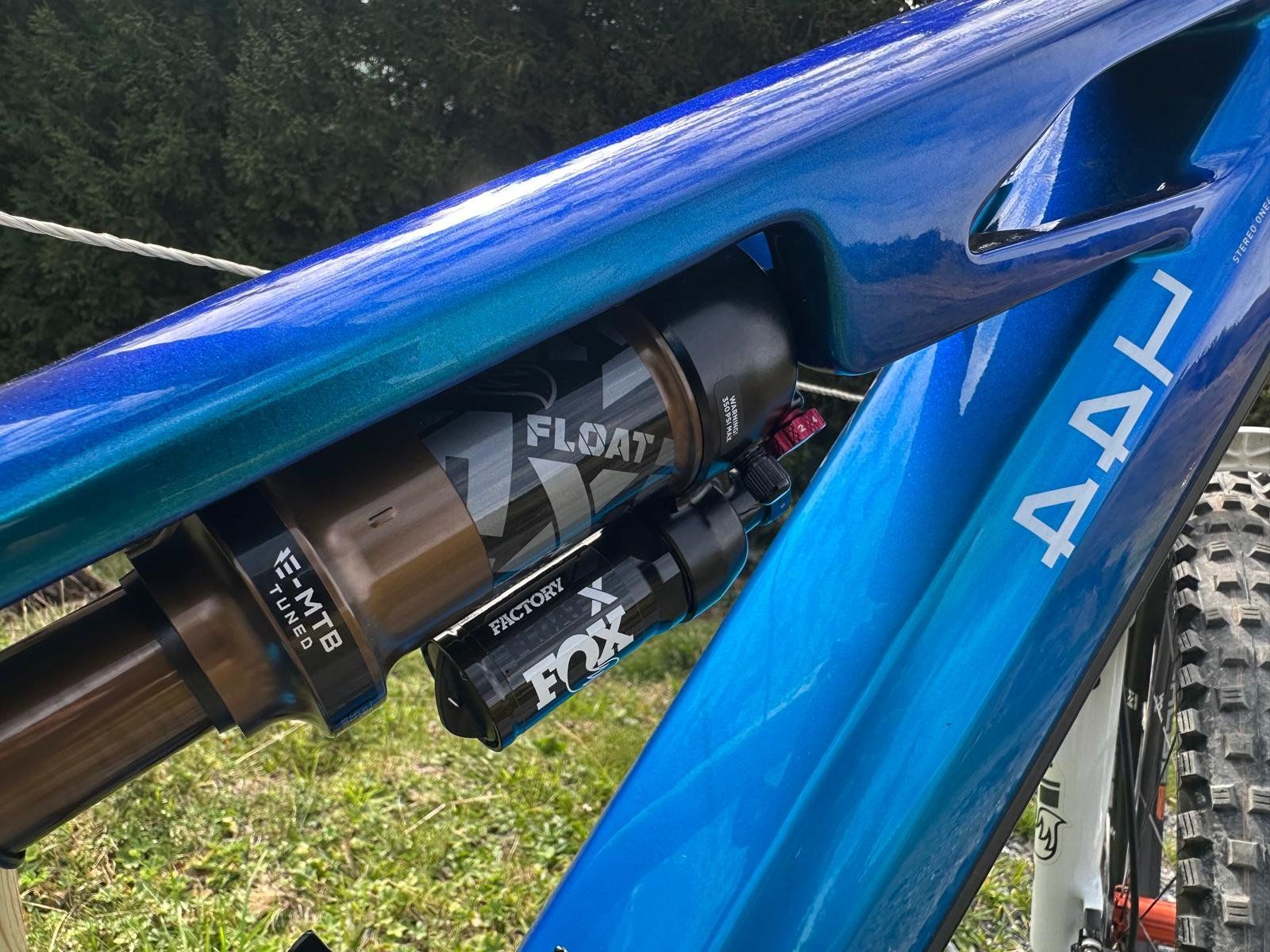 Biciclette: Cube Stereo Hybrid 144 Actionteam 800 – Usato da Hausen am Albis venduto da W7villal 2