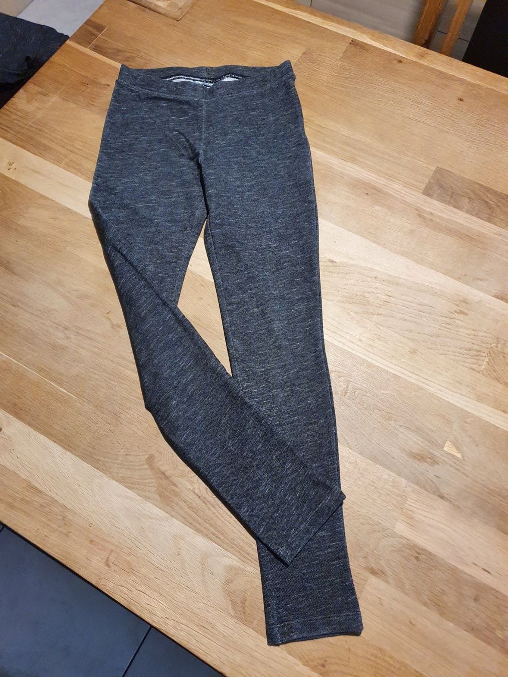 Calze & Collant: Leggins Gr. 146/152 – Nuovo (secondo la descrizione) da Urtenen-Schönbühl venduto da Chaeppeler
