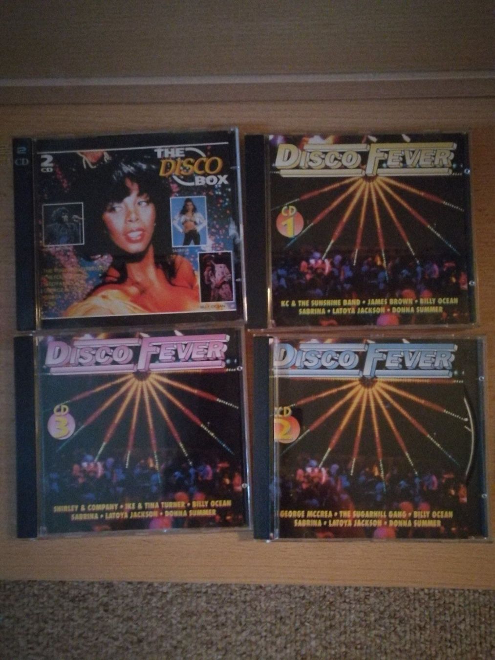 CD: Disco Fever & Box 5 CDs – Nuovo (secondo la descrizione) da Horn venduto da sonjamenzi