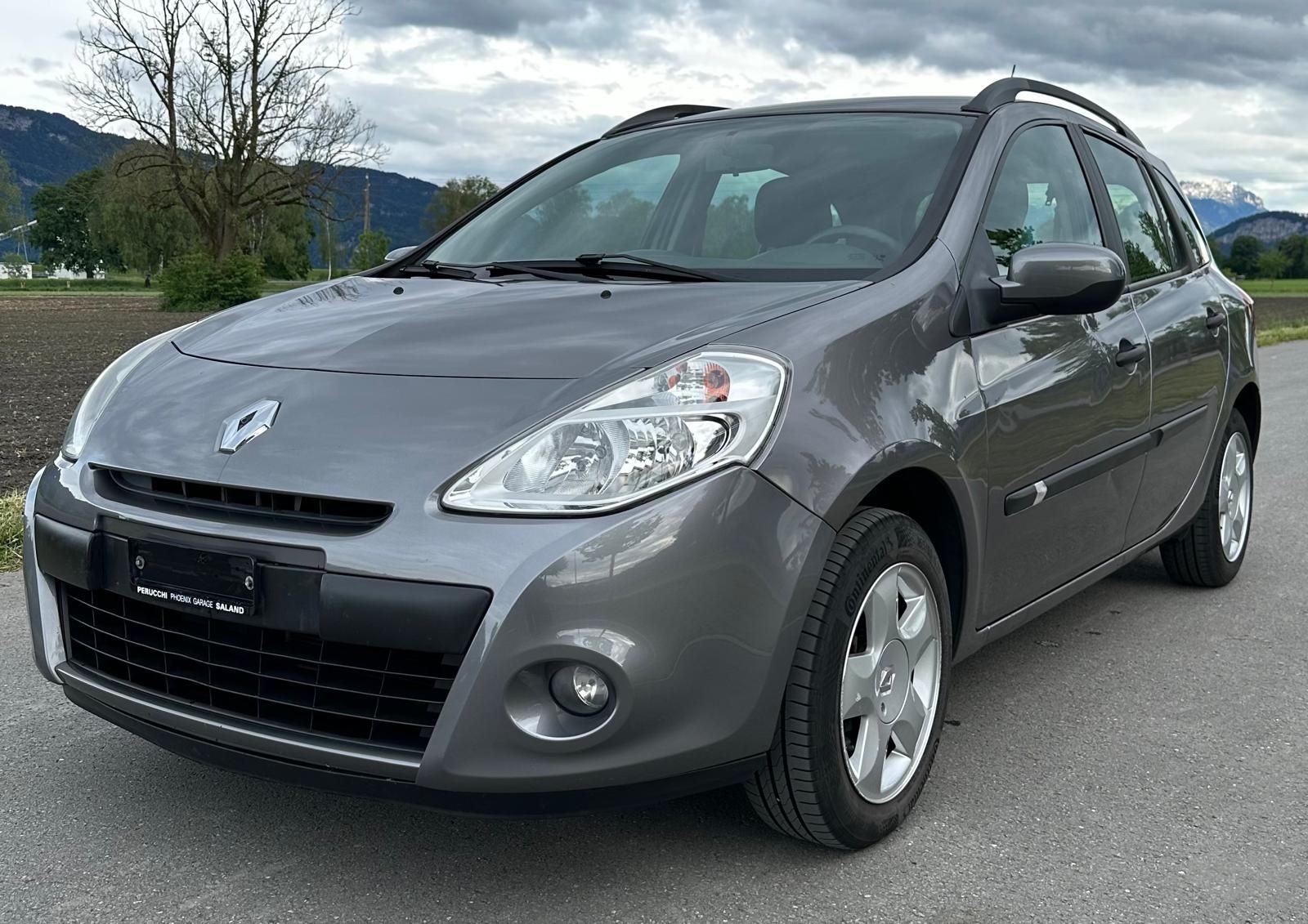 Renault Autos: Renault Clio Ab MFk – Gebraucht aus Widnau von elre0401