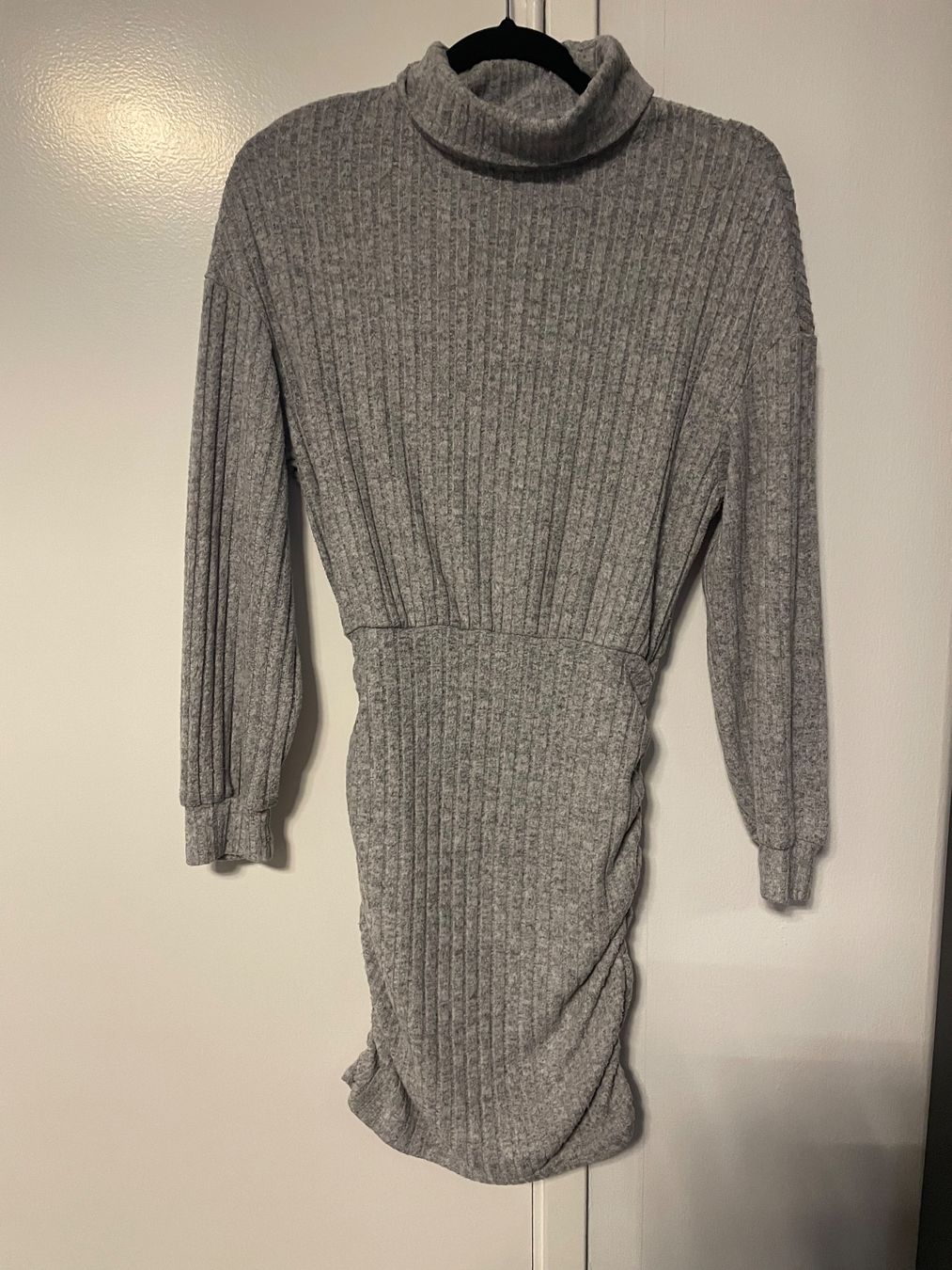 Shein Vestiti: Midi-Kleid – Usato da Zürich venduto da car_26mh 1