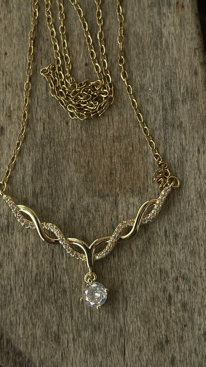 Ketten: Goldfarbene Halskette mit Zirkonia – Neu (gemäss Beschreibung) aus Trimbach von Alessia75 3
