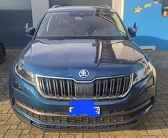 Škoda Kodiaq 2.0 TSI 4x4 7 Sitzer blau SUV aus erster Hand