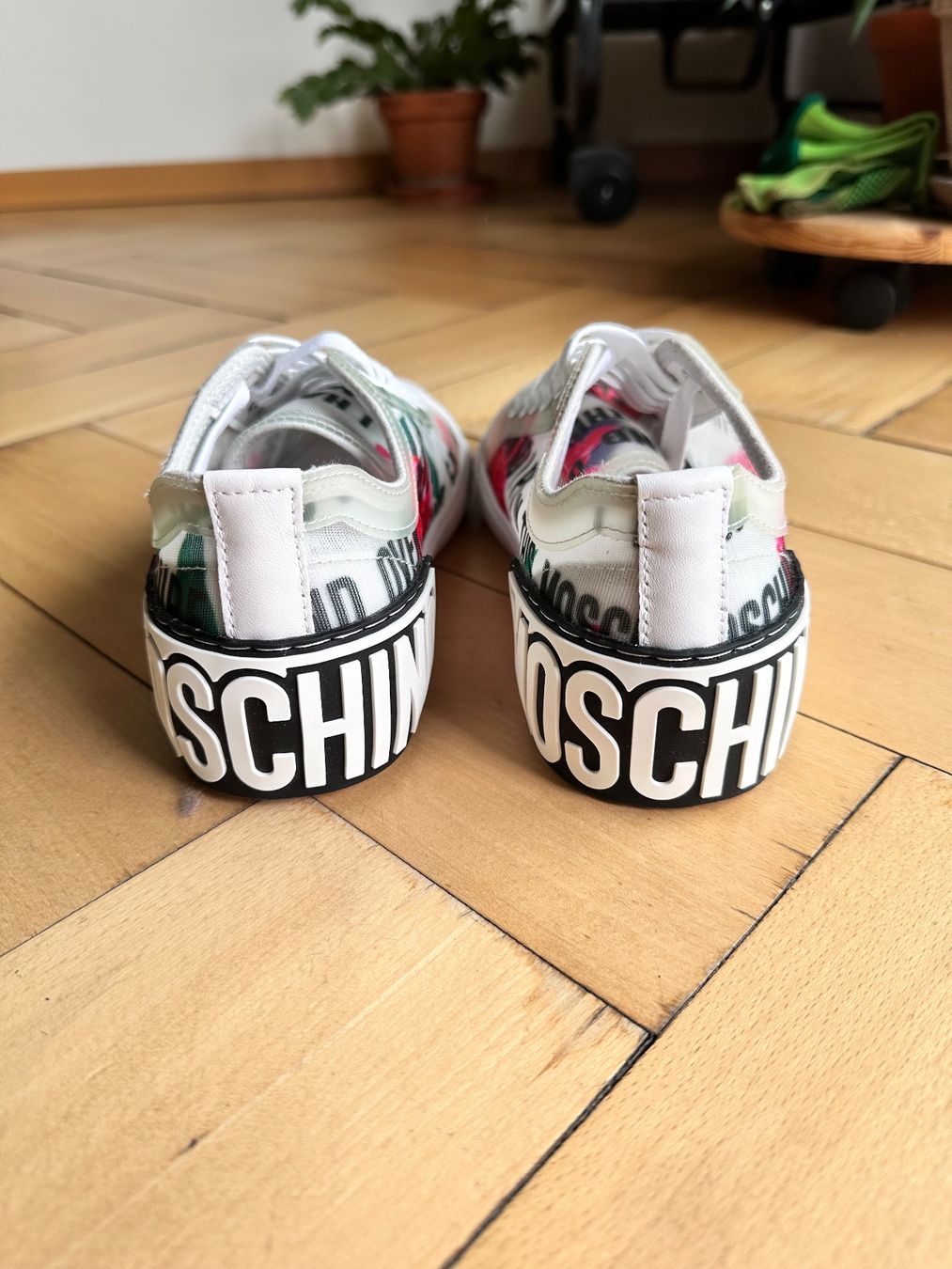Moschino Scarpe da donna: Original Moschino Transparent Effect Sneaker Neu Gr. 38 – Nuovo e nell'imballaggio originale da Zürich venduto da kay_w266 3