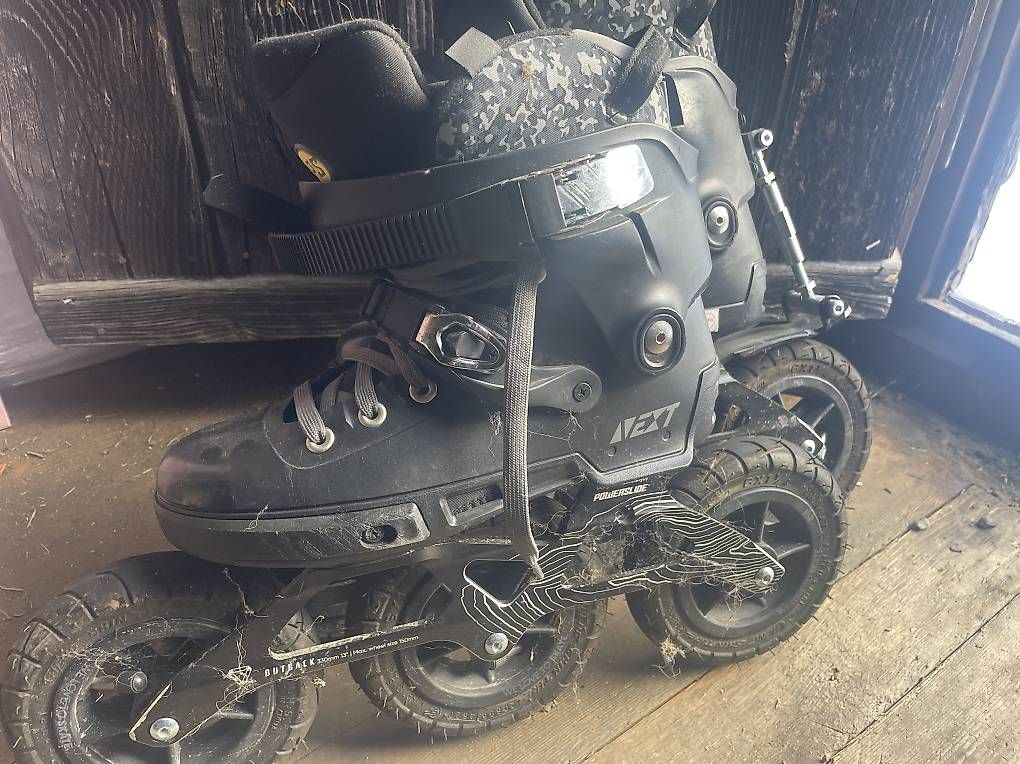 Pattini in linea & Pattini a rotelle: Powerslide Next Off-Road Skates – Usato da Lauterbrunnen venduto da dev_nsb9