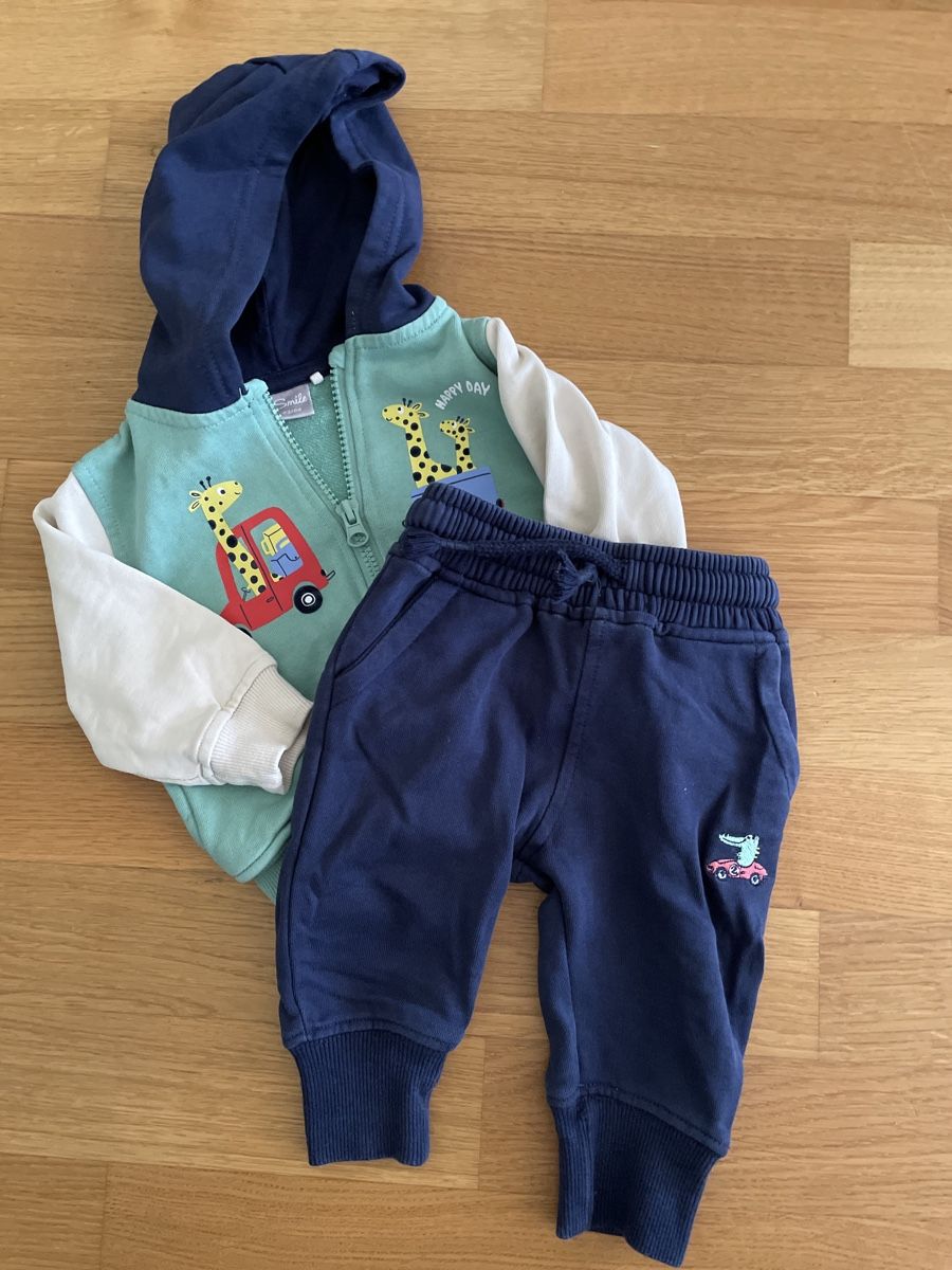 Lotti & Set di vestiti: Kleiderpaket Gr. 62/68 – Usato da Rotkreuz venduto da Rajah 1