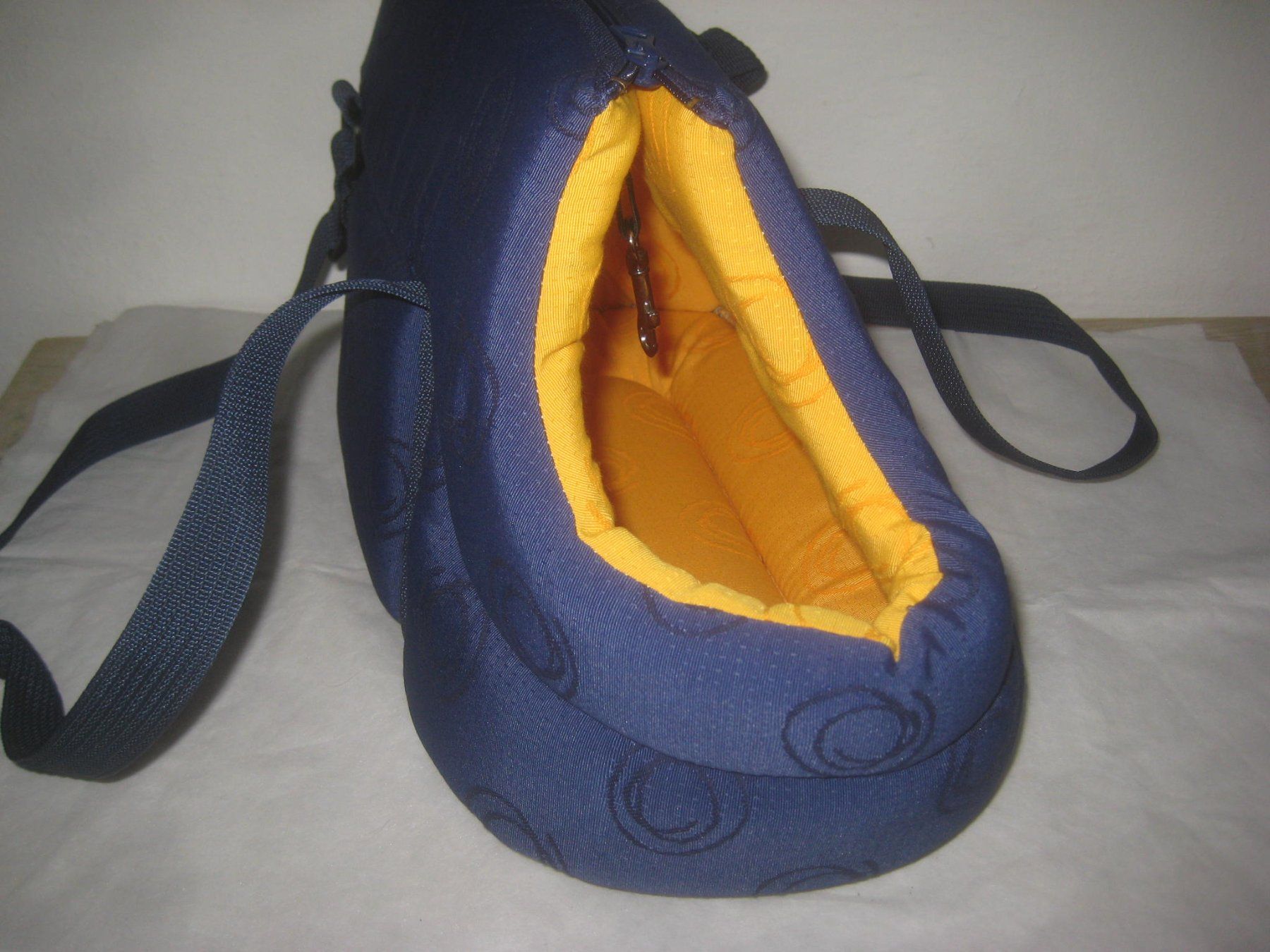 Borse: HUNDE  TRAGTASCHE – Nuovo (secondo la descrizione) da Uster venduto da flocke1 1