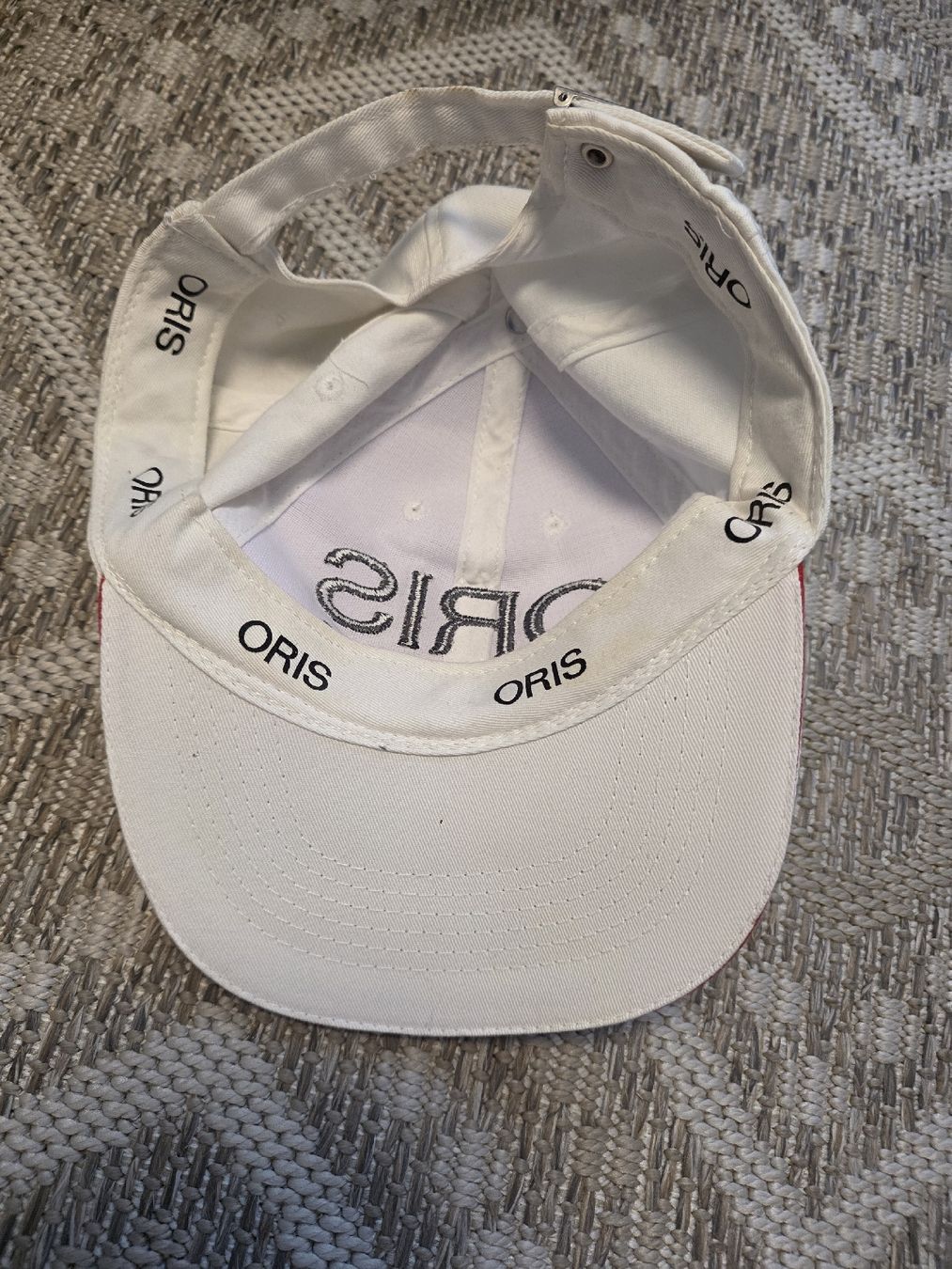 Copricapi, berretti & cappellini: ORIS Swiss Watches Baseballcap Weiss – Usato da Dorf venduto da Echo_Elements 3