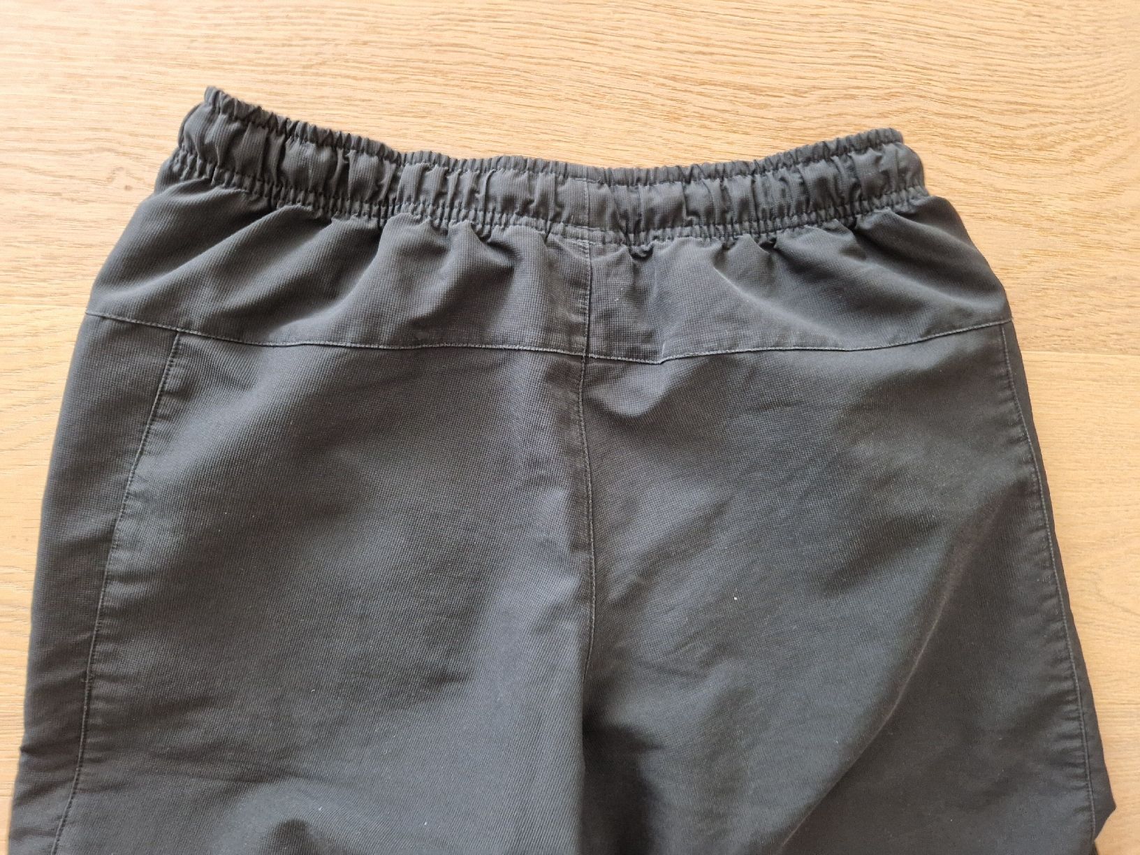 Puma Hosen: Kurze Sporthose Freizeithose von Puma Gr. S – Gebraucht aus Rothenburg von Transat2 3
