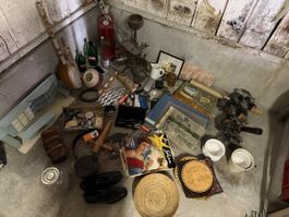 Flohmarkt lot antik