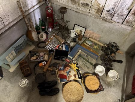 Flohmarkt lot antik