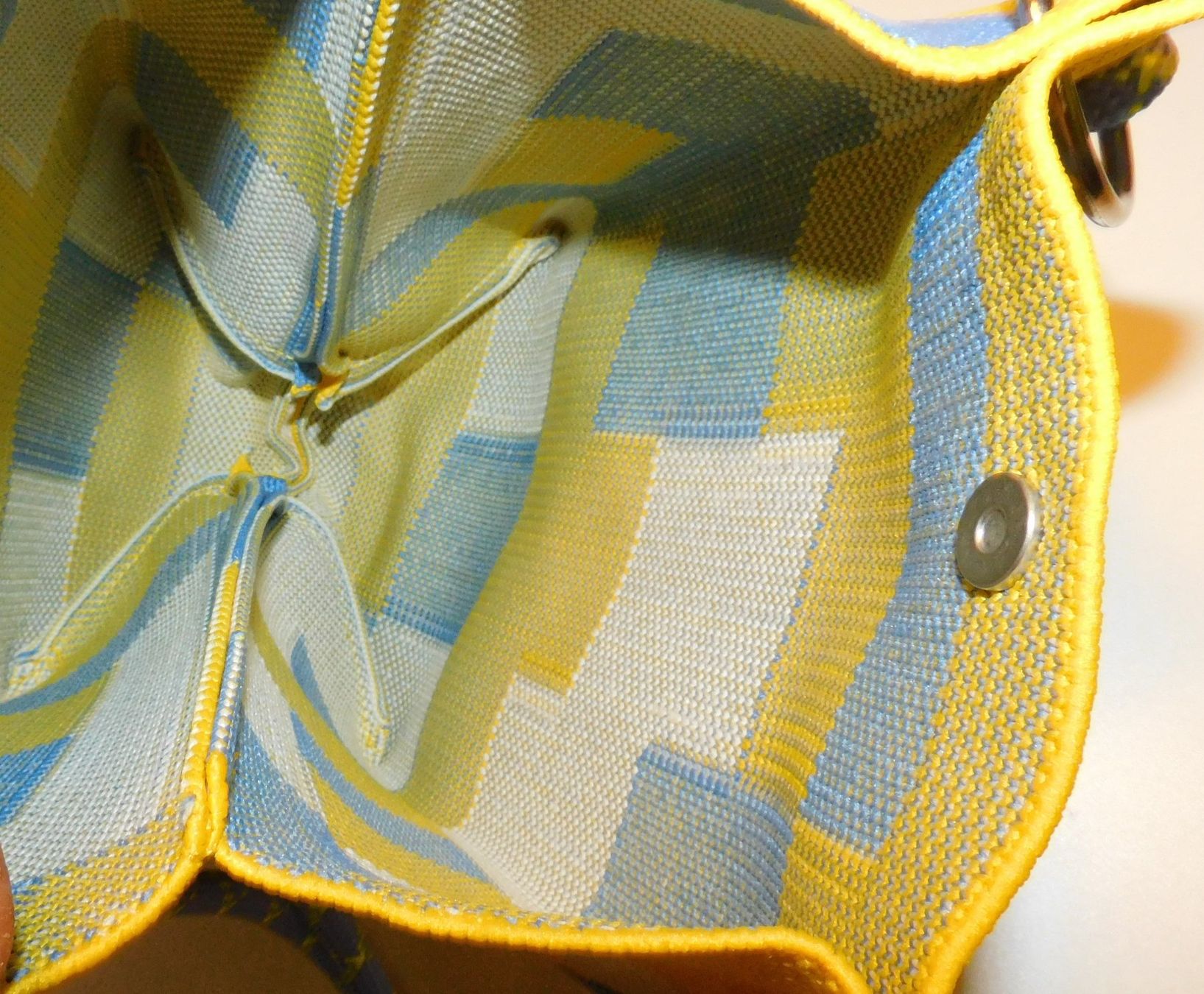 Taschen für Damen: Clutch Umhängetasche Tasche - Neu – Gebraucht aus Sursee von 76 4