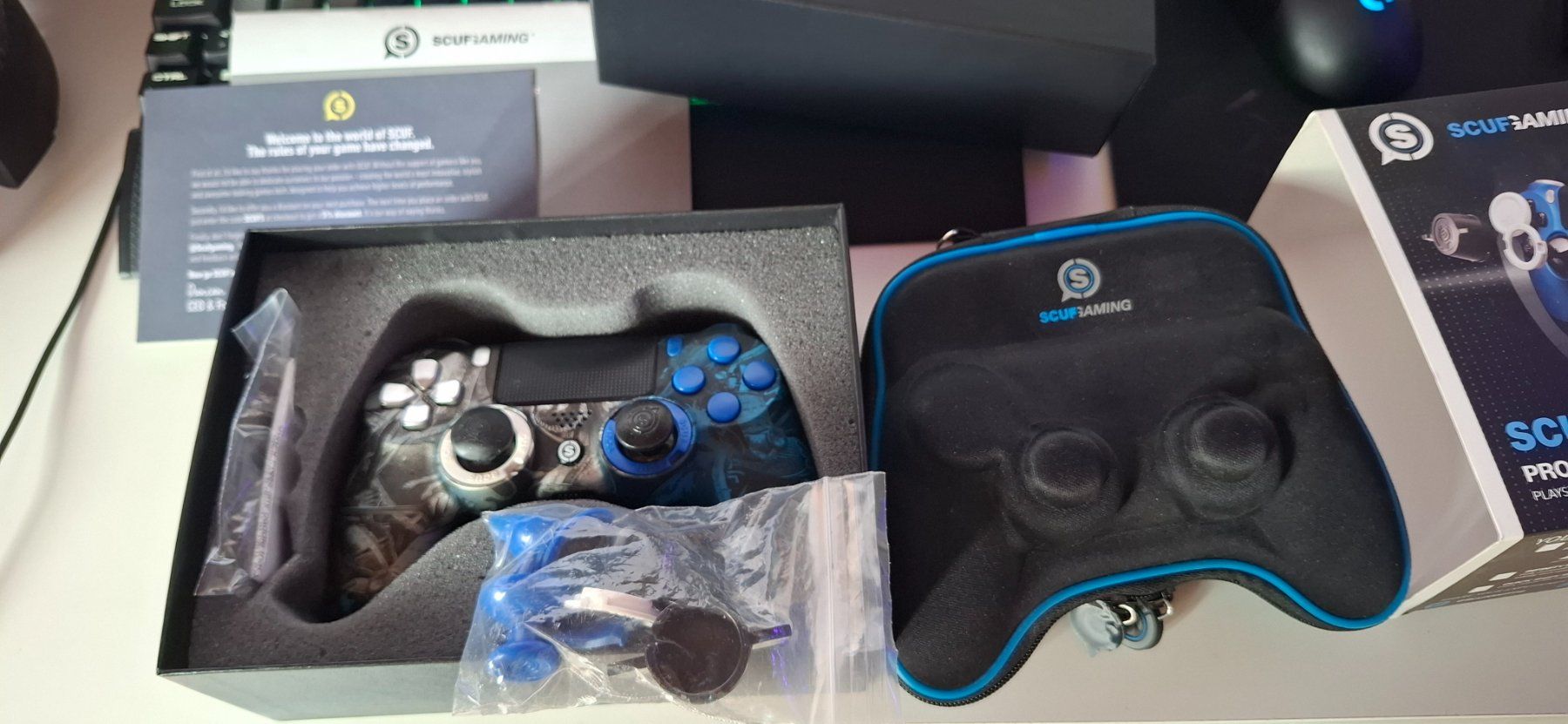 Mute per immersioni: SCUF INFINITY4PS PRO inkl. Schutzhülle – Usato da Rorschacherberg venduto da Astralis