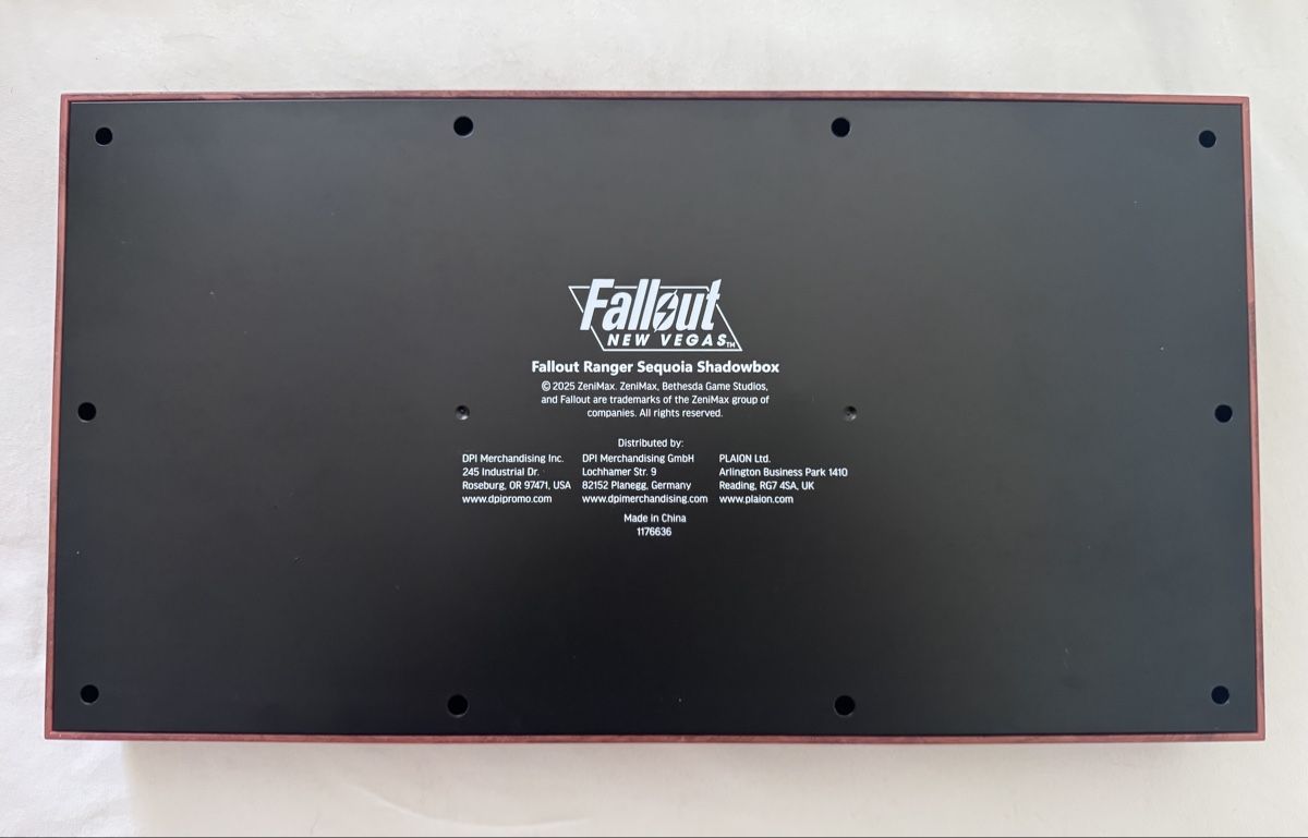 Giocattoli: Fallout: New Vegas Ranger Sequoia Shadowbox – Nuovo (secondo la descrizione) da Andelfingen venduto da Snorlax_Cards 3