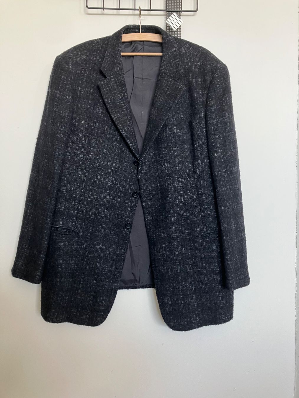 Armani Giacche: ARMANI Sakko Gr 54 – Nuovo (secondo la descrizione) da Huttwil venduto da Badi369