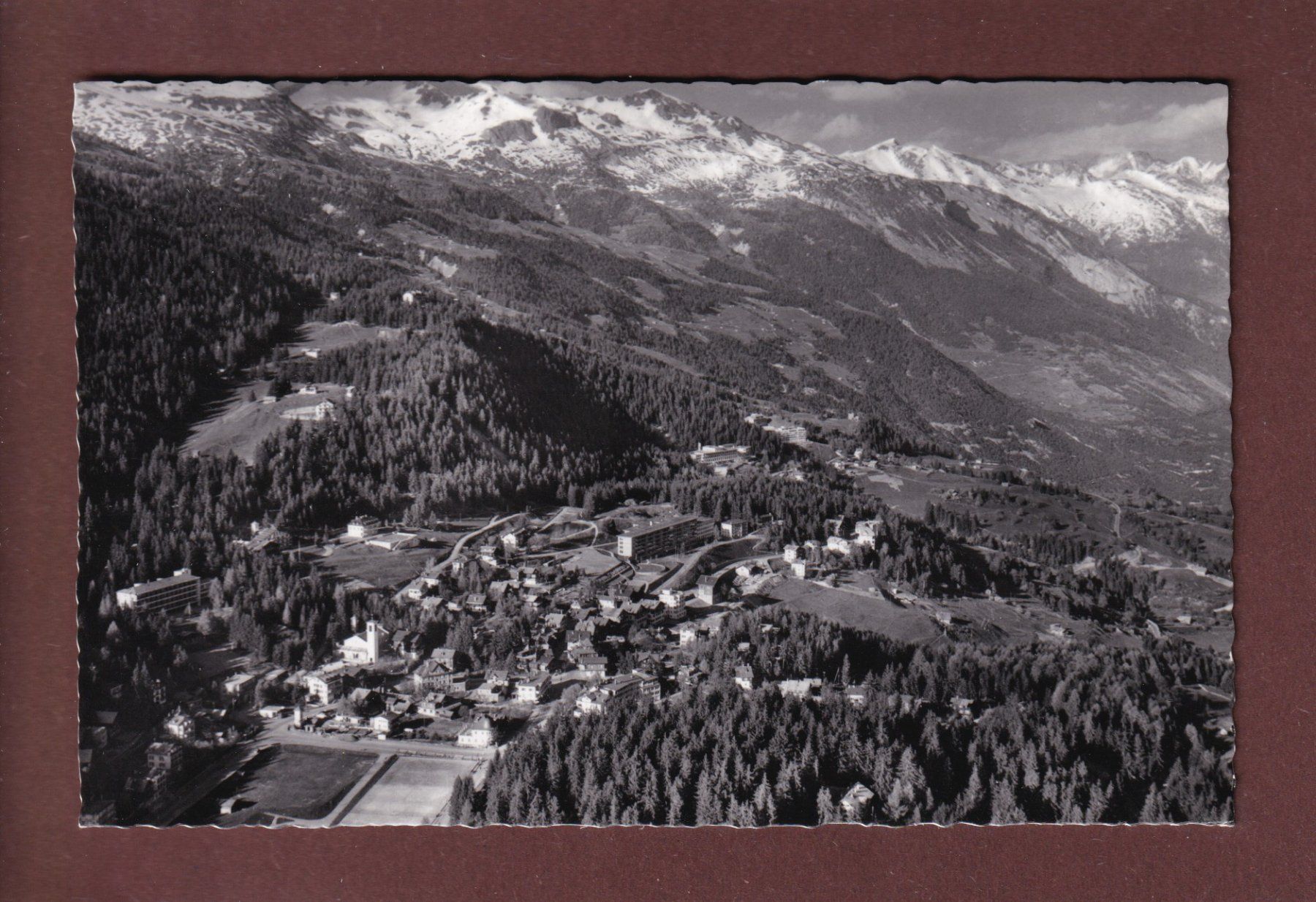 Cartoline postali: MONTANA – Usato da Pully venduto da nicecards