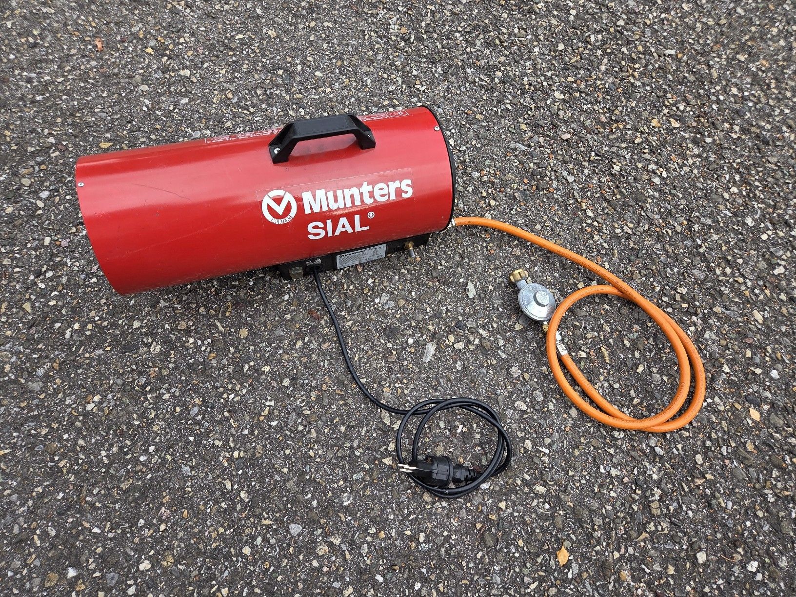 Radiateurs: Heizkannone mit Gas – D'occasion à Gunzgen par michu-81