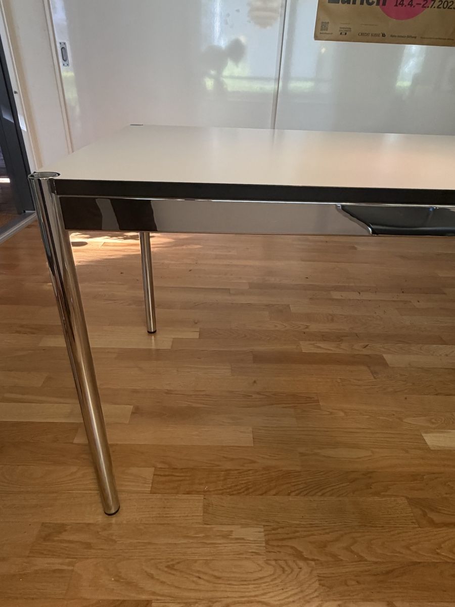 USM Tavoli: USM Haller Tiush 150 x 75 – Usato da Zürich venduto da gabriel11 4