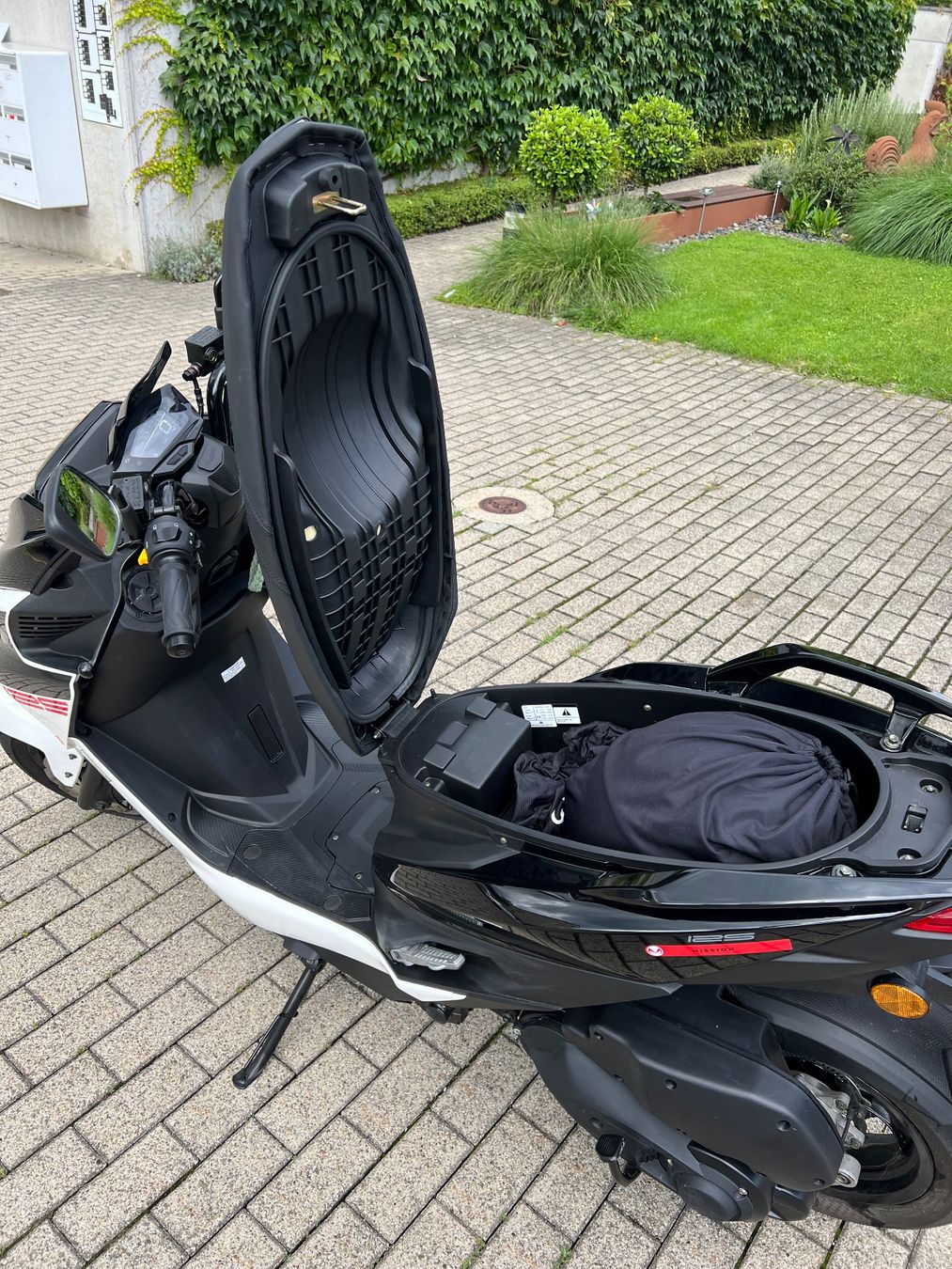 Malaguti Strada: Malaguti Mission 125 – Usato da Egg b. Zürich venduto da Michelle.p2 3