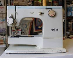 Nähmaschine Elna SU, ab Service, mit 6 Monaten Garantie.