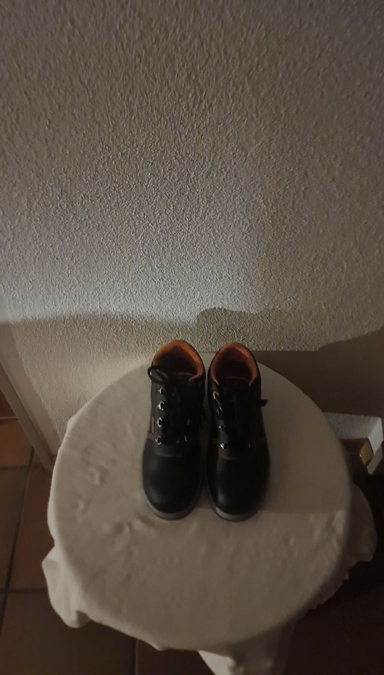 Chaussures hommes: Arbeitsschuhe – Neuf avec emballage d'origine à triengen par fad_g29d
