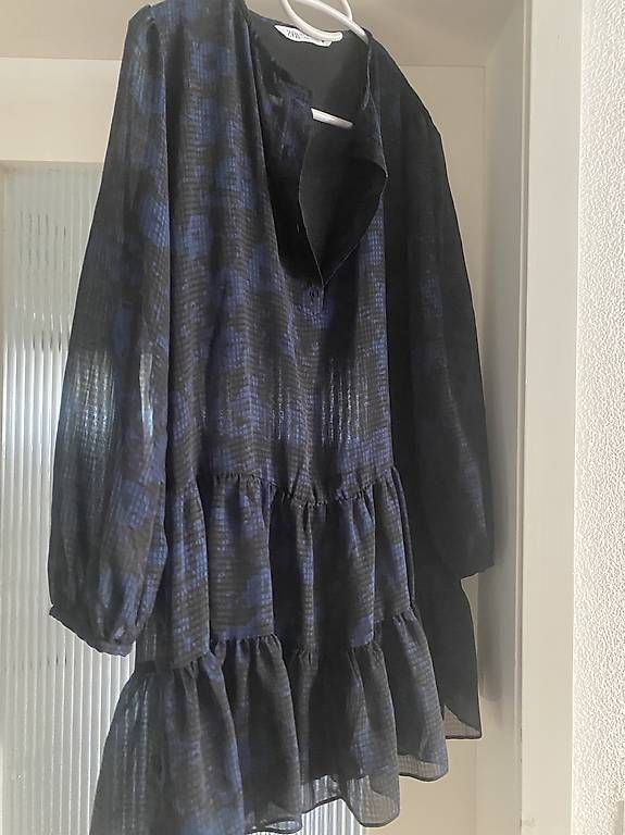 Zara Chemisiers: Zara Kleid , Gr. S, Schwarz/Blau – D'occasion à Baar par mathias.und.mandy