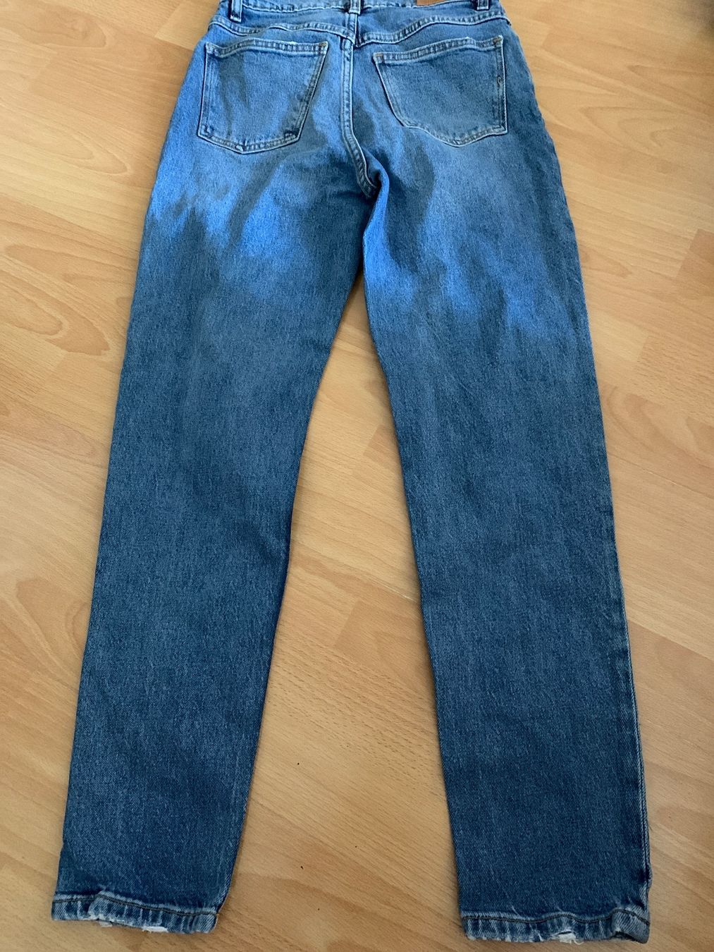 Mango Jeans: Joli jeans Mango taille 34 – Usato da MEYRIN venduto da Gwendo10 1