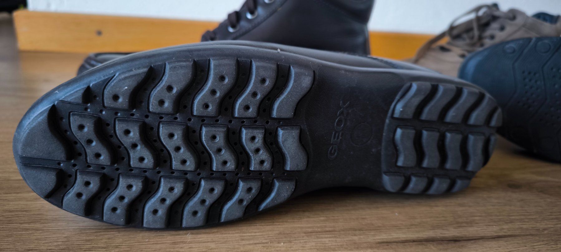 Geox Scarpe da uomo: 2x Geox Stiefel 42 – Usato da Ebikon venduto da brombomboli 4