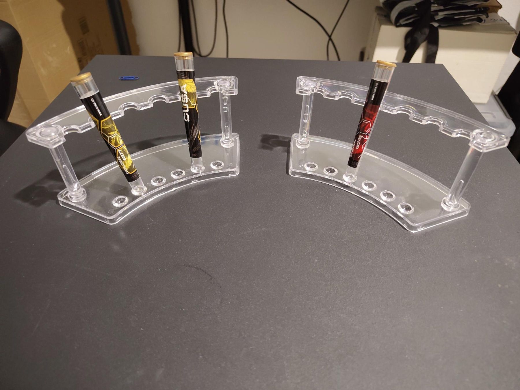 Sonstige Tabakwaren: 2 display stands for pre-roll / joint tubes – Gebraucht aus Capolago von Bomberz 1